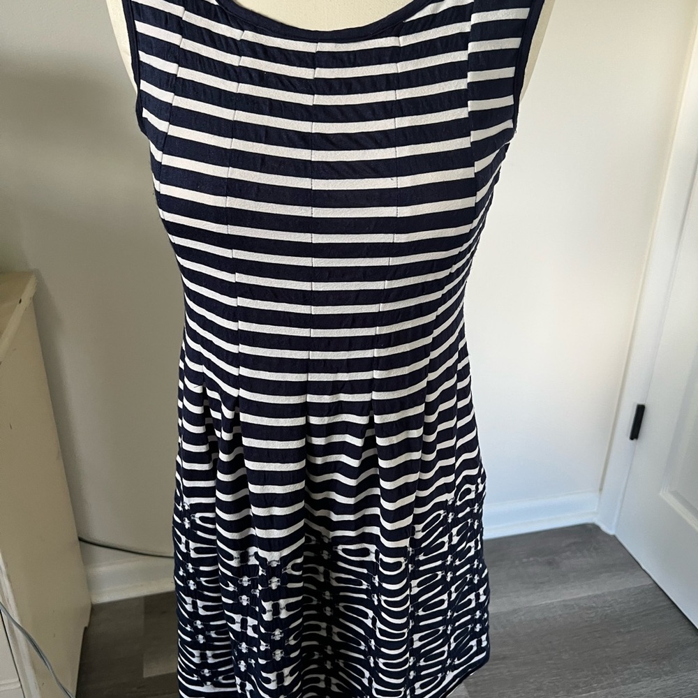 Max Studio Navy and White Patterned Mini Dress